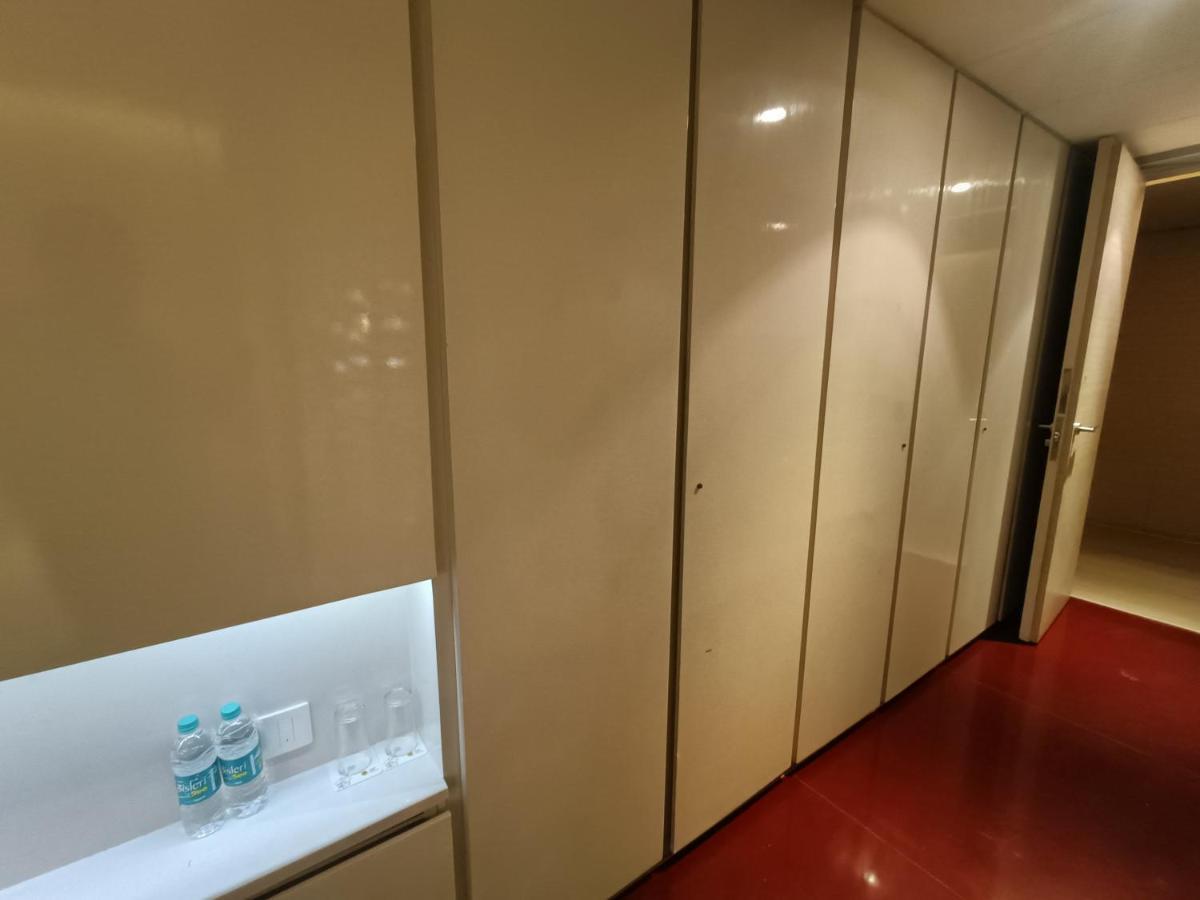 Boulevard By Design Hotel Τσενάι Εξωτερικό φωτογραφία