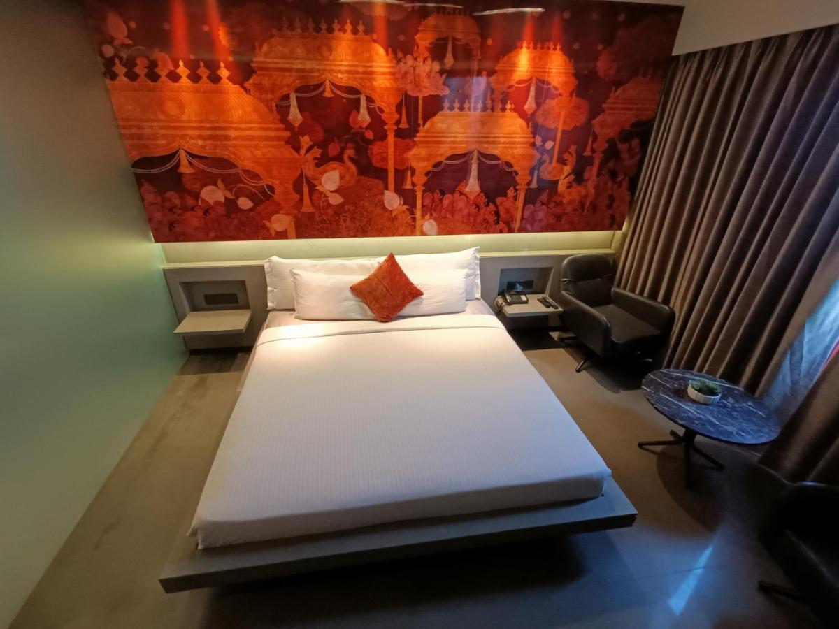 Boulevard By Design Hotel Τσενάι Εξωτερικό φωτογραφία