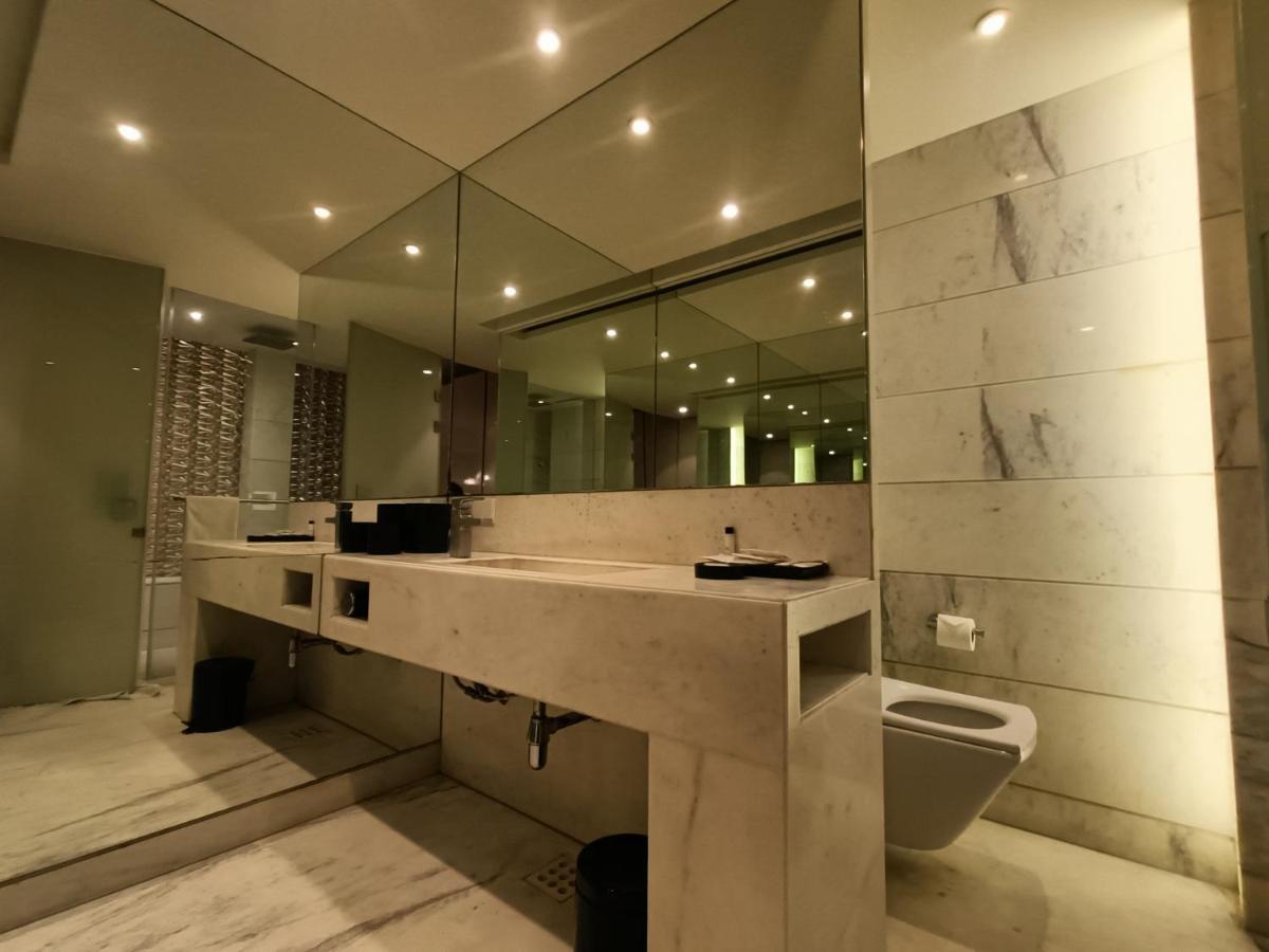 Boulevard By Design Hotel Τσενάι Εξωτερικό φωτογραφία