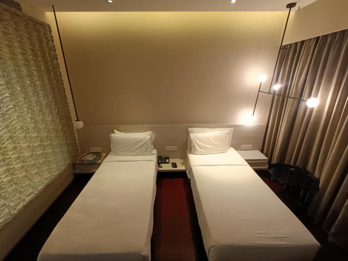 Boulevard By Design Hotel Τσενάι Εξωτερικό φωτογραφία