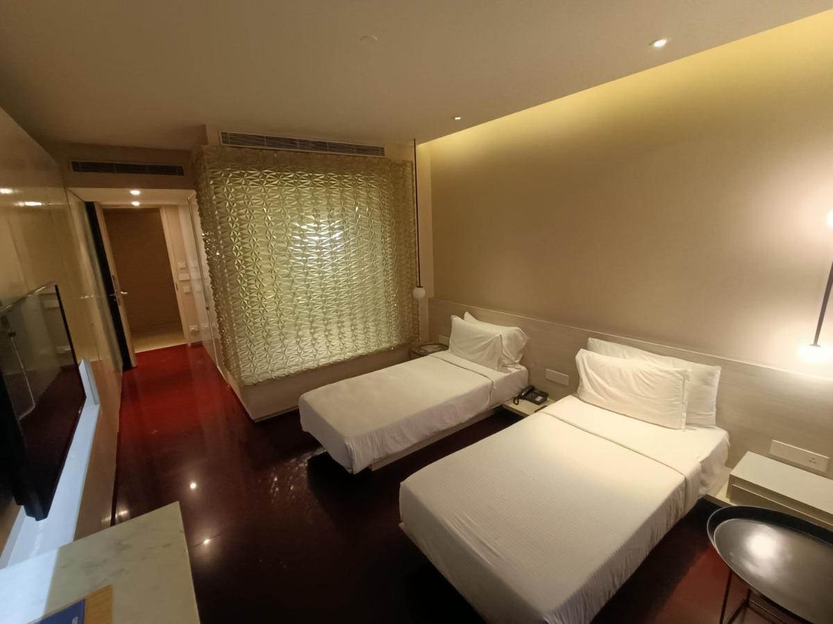 Boulevard By Design Hotel Τσενάι Εξωτερικό φωτογραφία