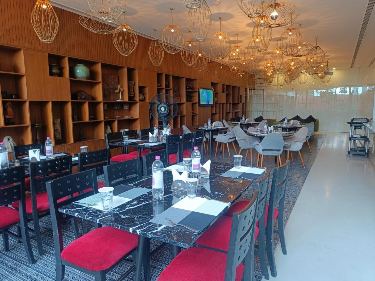 Boulevard By Design Hotel Τσενάι Εξωτερικό φωτογραφία